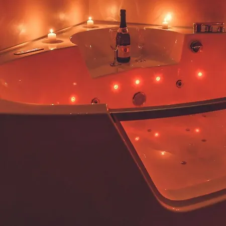 Daire Jacuzzi Relax Subotica