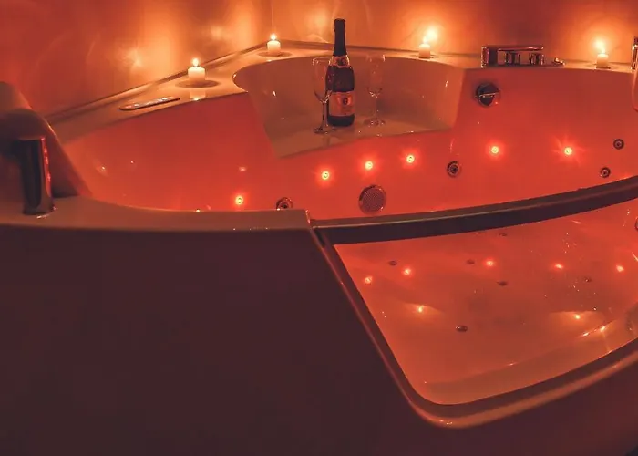 Appartement Jacuzzi Relax Subotica